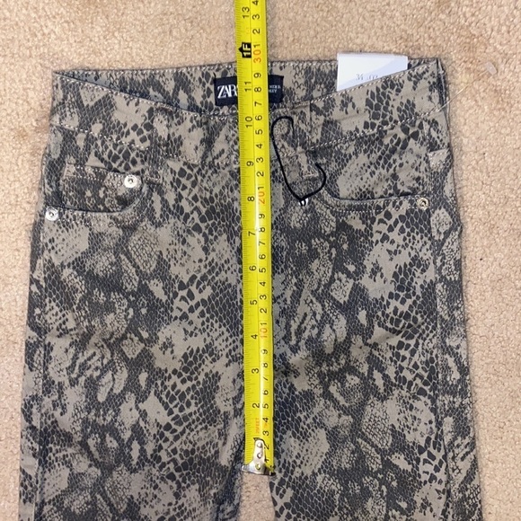 ZARA | Snake Print High Rise Skinny Jean - Picture 10 of 12